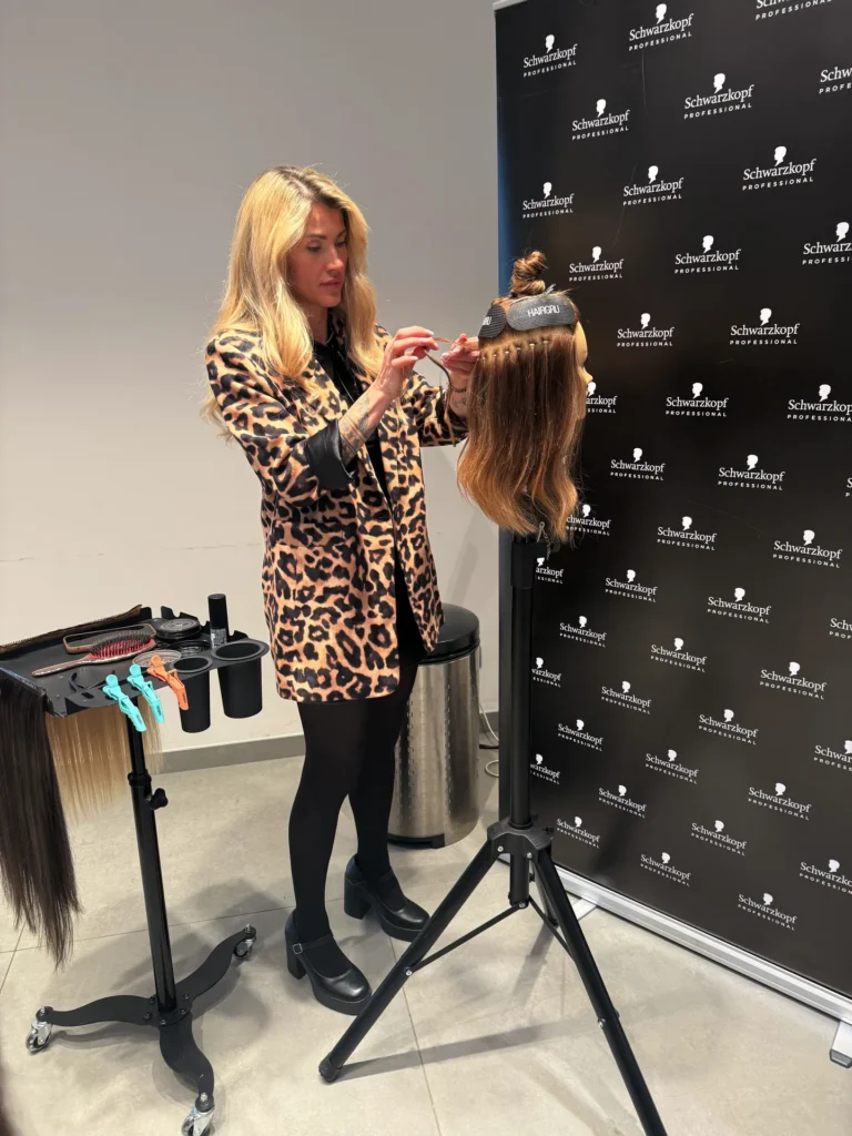 Salon Grubr - Prodlužování a zahušťování vlasů metodou WEFT